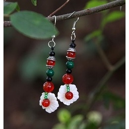 Exquisitely Carved Redbud Shell Flower Earings