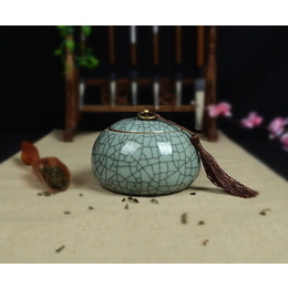 Longquan celadon & Geyao plum green & Diyao power blue & oblate tea caddy & sealing canister ;  small size Geyao iron wire powder blue 