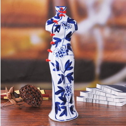 Jingdezhen keramik, porslin figurer og kreativ form, etnisk stil cheongsam skønhed formet keramik vase håndværk ornamenter; Style5