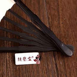 Ventilatore cinese maschio del fan della carta in bianco della pittura