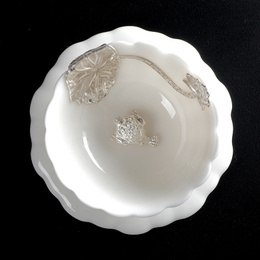 Чашка з срібла в фарфоровому посуді Dehua white