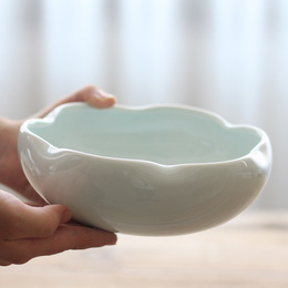 Celadon hand-painted  Kung Fu tea flower petal shape ceramic tea wash