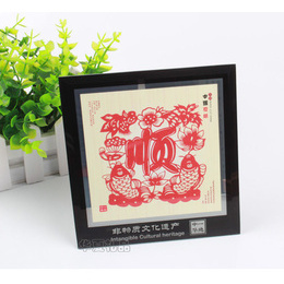 Chinese paper-cut decorative painting Shun Xin Ru Yi