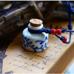 Pure Handpainted Fragrance Wishing Cute Bottle Necklace