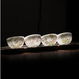 Kínai Jingdezhen porcelán tea csésze kung fu tea és Prunus, orchidea, bambusz és krizantém mintás teáskészlet