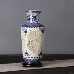 Jingdezhen ceramic hollow exquisite blue and white porcelain vase living room vintage hollow white Creative Decoration Style1
