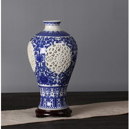 Цзиндечжэнь керамічна порожня вишукана синьо-біла фарфорова ваза вітальня старовинний порожнистий білий Творчий декор Style2