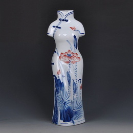 Jingdezhen cerámica, de alto grado pintado a mano azul y blanco Cheongsam y Tang florero en forma de traje, estilo étnico clásico artesanía adornos Style8