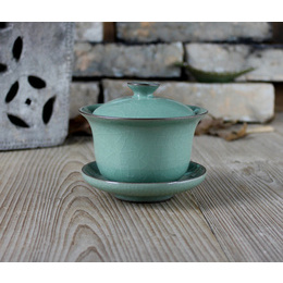 Longquan celadon & Geyao og Diyao dækket skål til kinesisk Kung Fu te; Geyao blomme grøn 200 ml