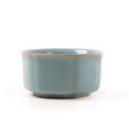 Opening film Ru kung fu tea Binglie Longquan celadon ceramic single cup ; Style9
