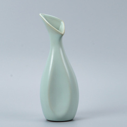 Ru ceramic flower vase tea table accessories kun fu tea ornaments home accessories ; Style1