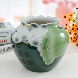 Jingdezhen Ceramic pottery vase home decoration modern fashion crafts ornaments ; Style1