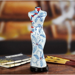 Céramique Jingdezhen, figures de porcelaine et forme créative, cheongsam de style ethnique en forme de vase en céramique artisanat ornements; Style2