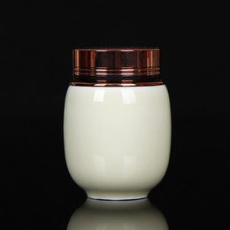 Longquan celadon tea canisters, metal sealed cans , portable small portable ceramic jar ; Style5