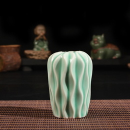 Longquan celadon vase creative small fresh solid color, simple small vase crafts ornaments ; Style2