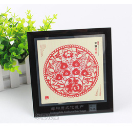 Chinese paper-cut decorative painting  Family portrait