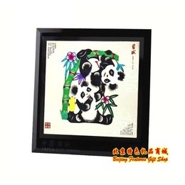 Peinture décorative chinoise découpée sur papier Panda
