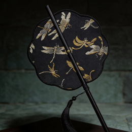 Plum-blossom Long-tassel Round Fan